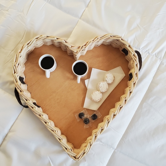 Basket Tray with Leather Handles - Picture 7 of 9